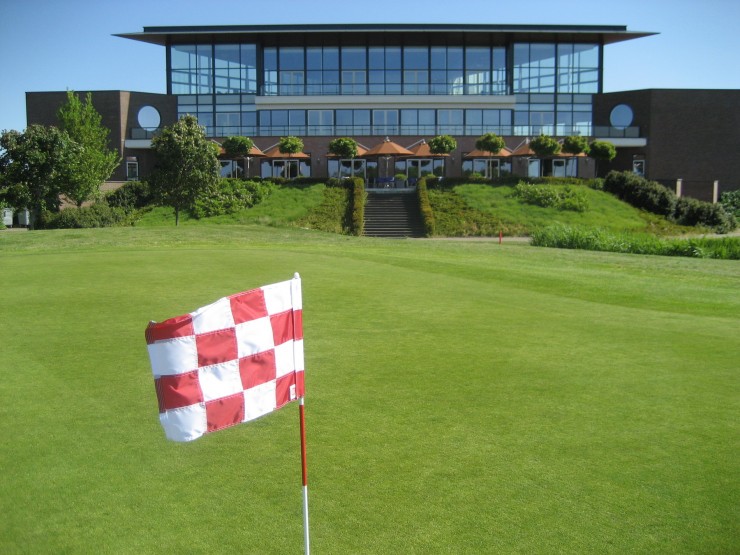 Golf Event Center